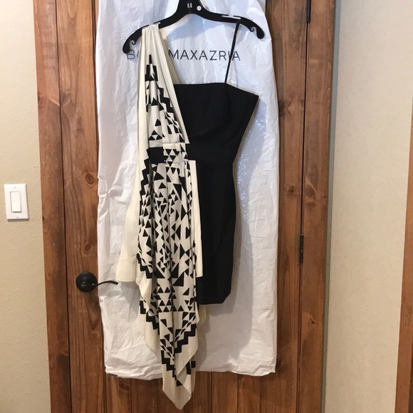 BCBG Dress - Picture 4 of 8